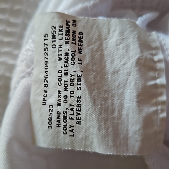 White office blouse with cami under, netted front, fabric back, goldtone button - Picture 6 of 9